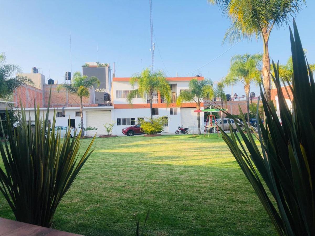 Hotel Los Vergeles Villa Hidalgo  Exterior photo